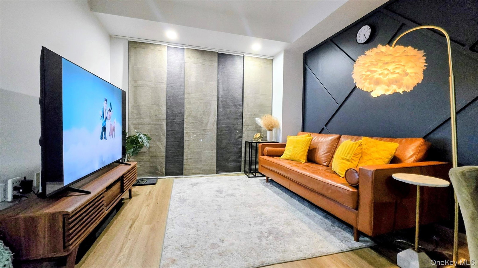 13111 Fowler Ave Unit 6J
