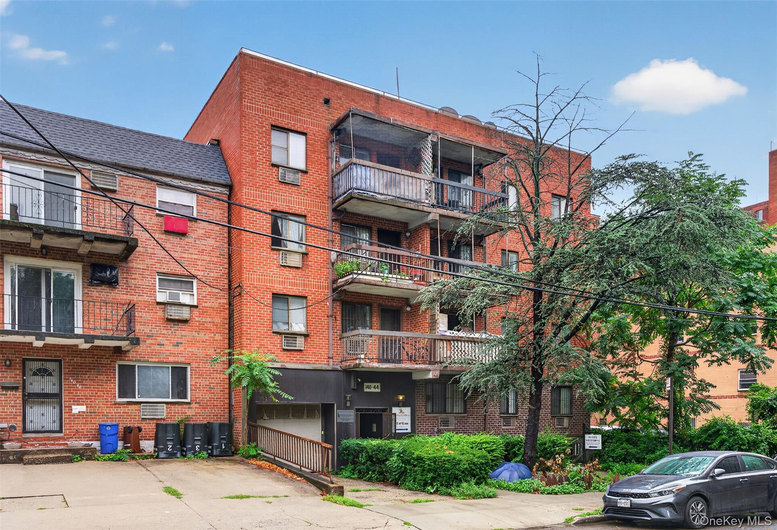 14044 34th Ave Unit 2C