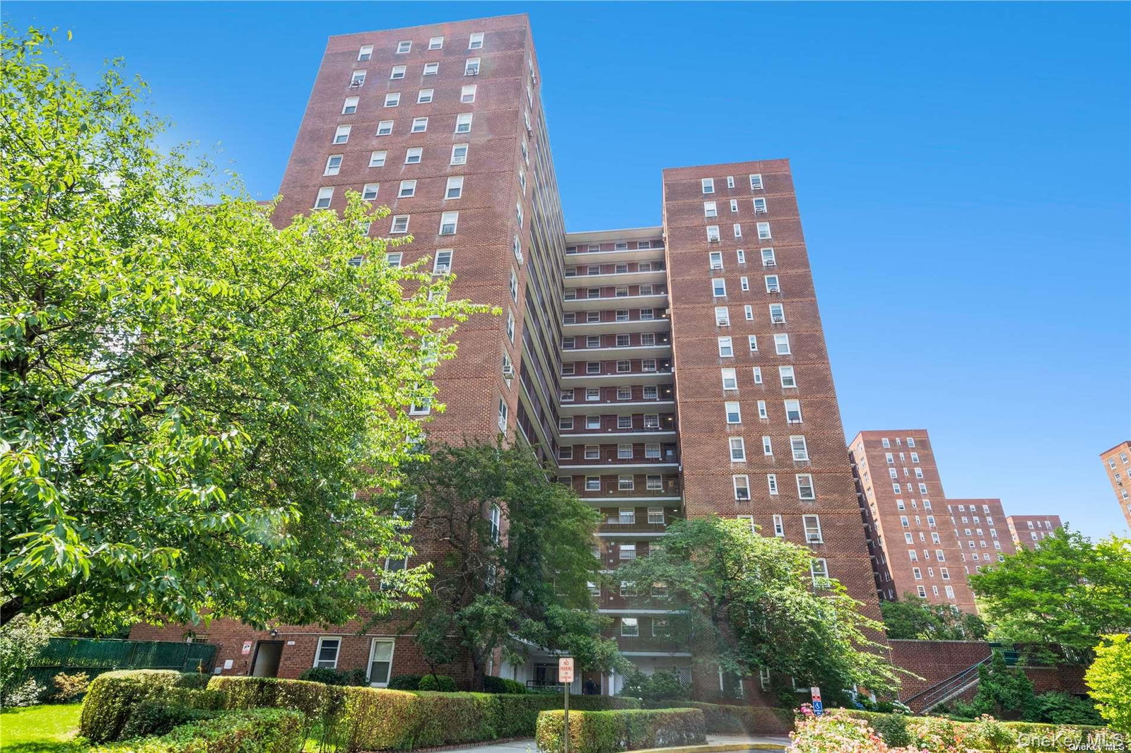 9820 62nd Dr Unit 9N