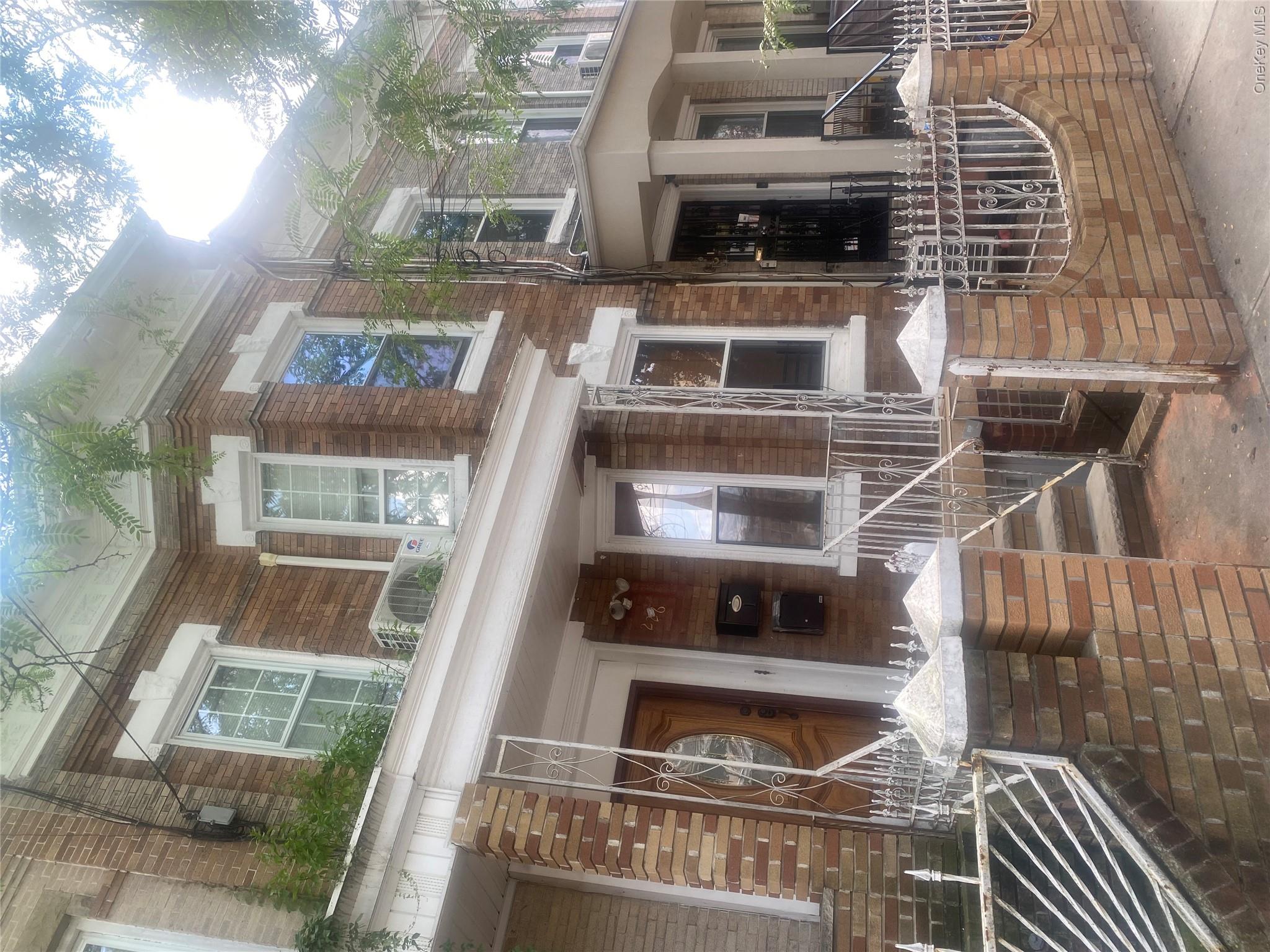 226 Etna St