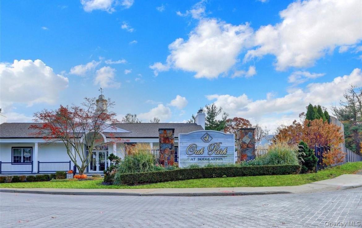 24232 Oak Park Dr Unit 106B