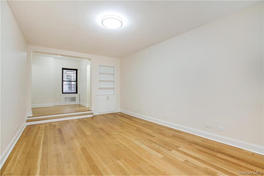 425 Central Park West Unit 4-F