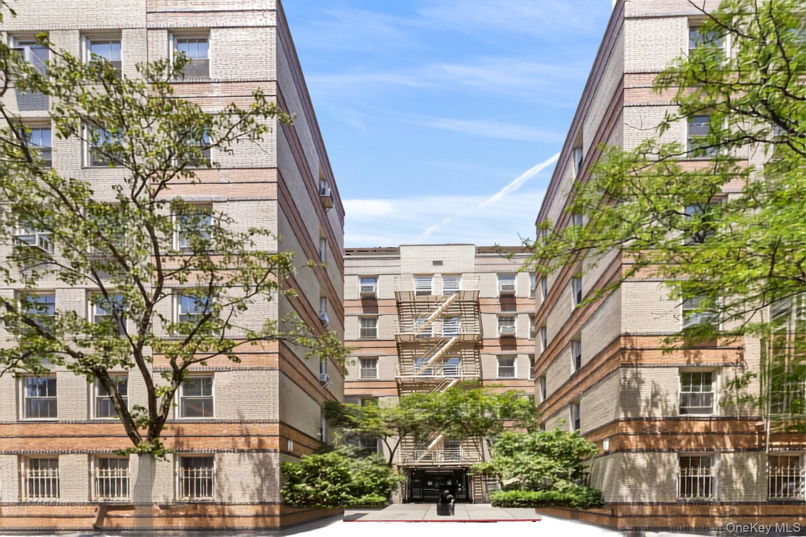75 Bank Street Unit 1B