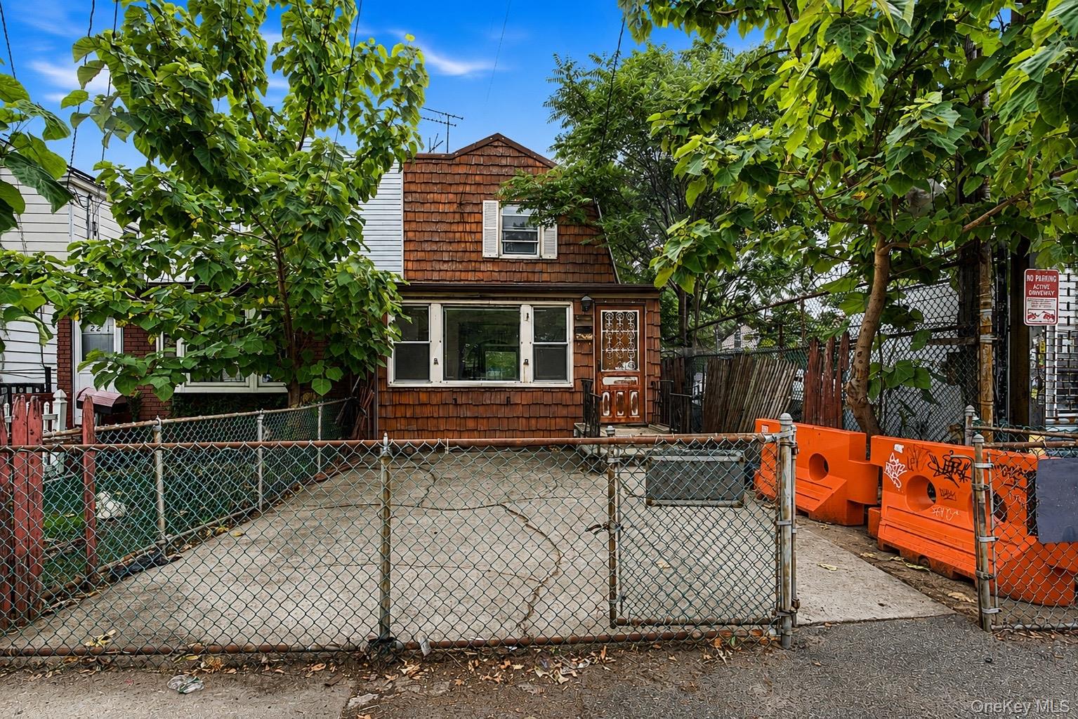 2221 Utica Ave