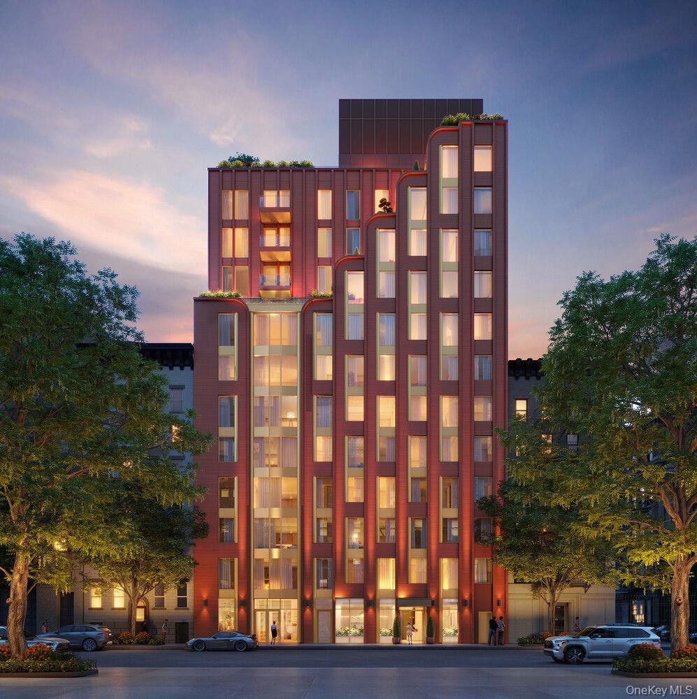439 W 36th Street Unit 4B