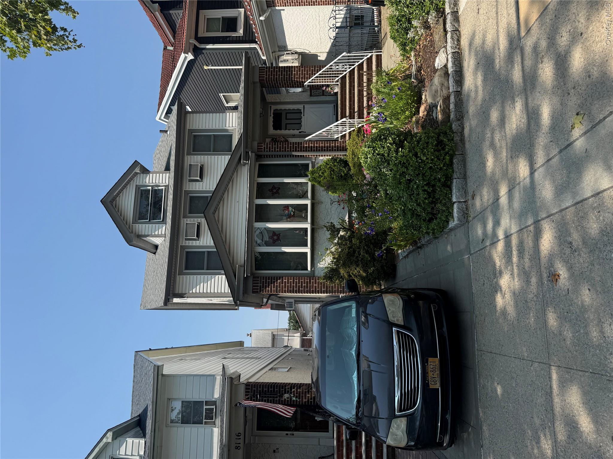 8114 Margaret Pl