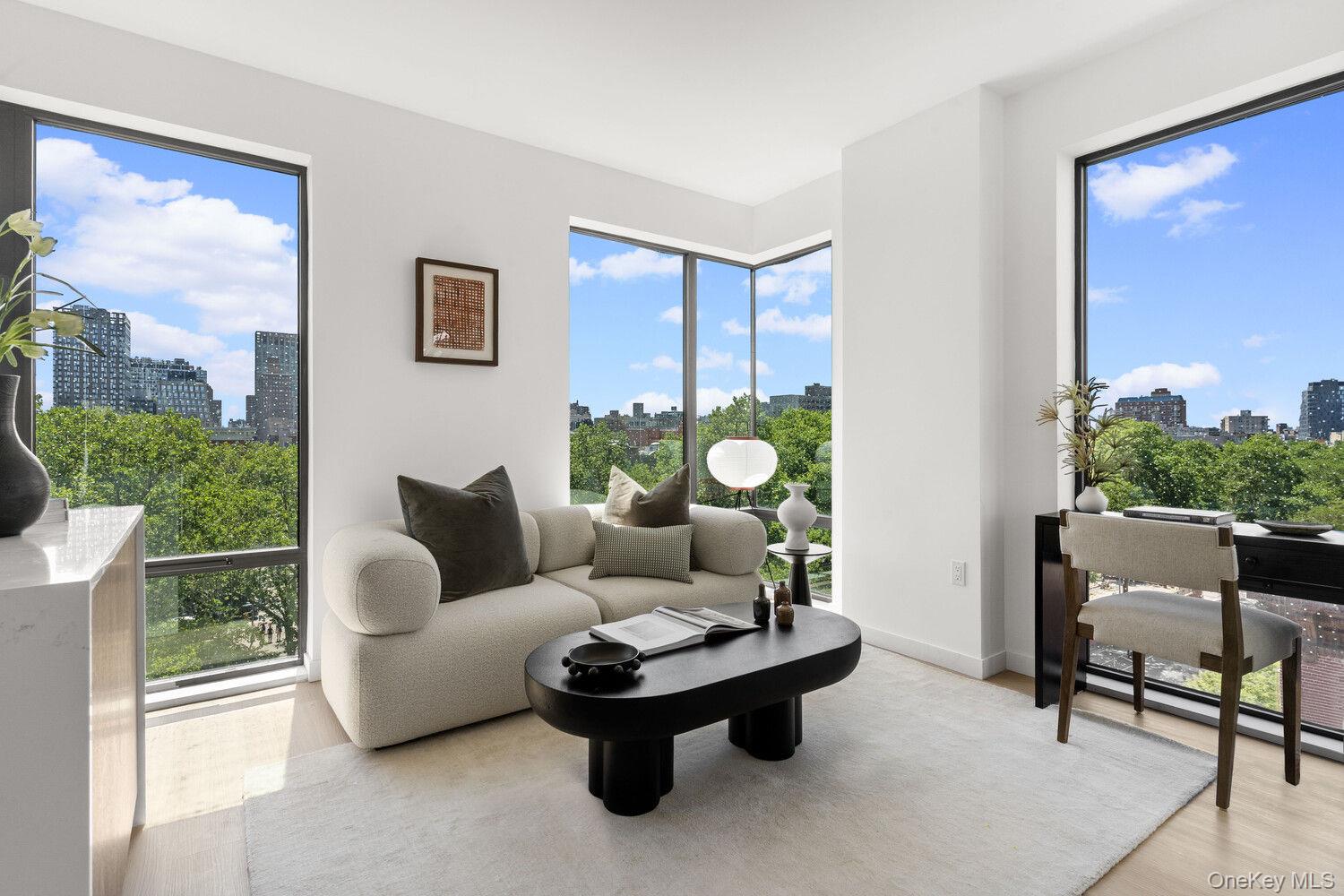 125 Chrystie Street Unit 202