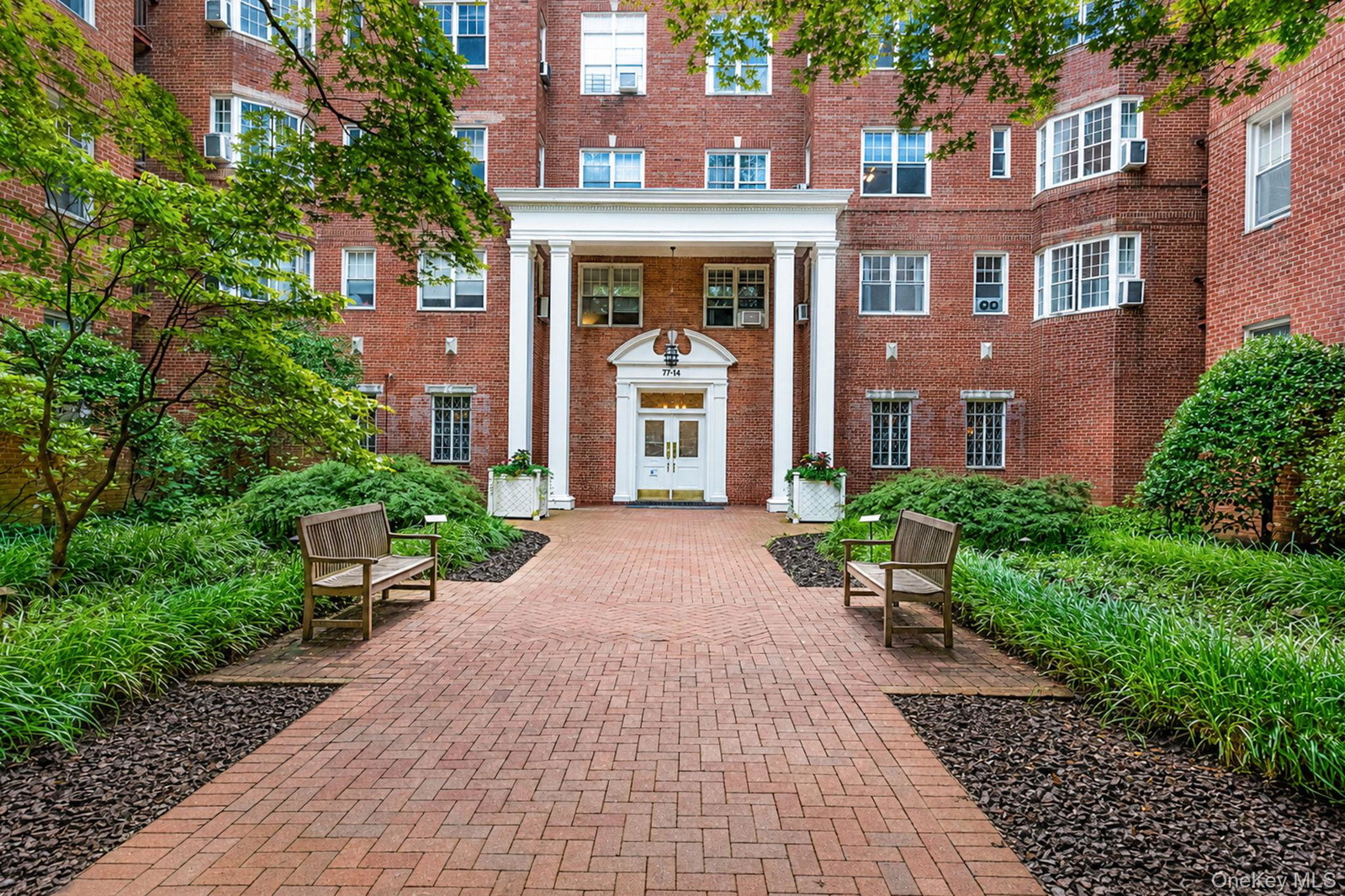 7714 113th St Unit 6R