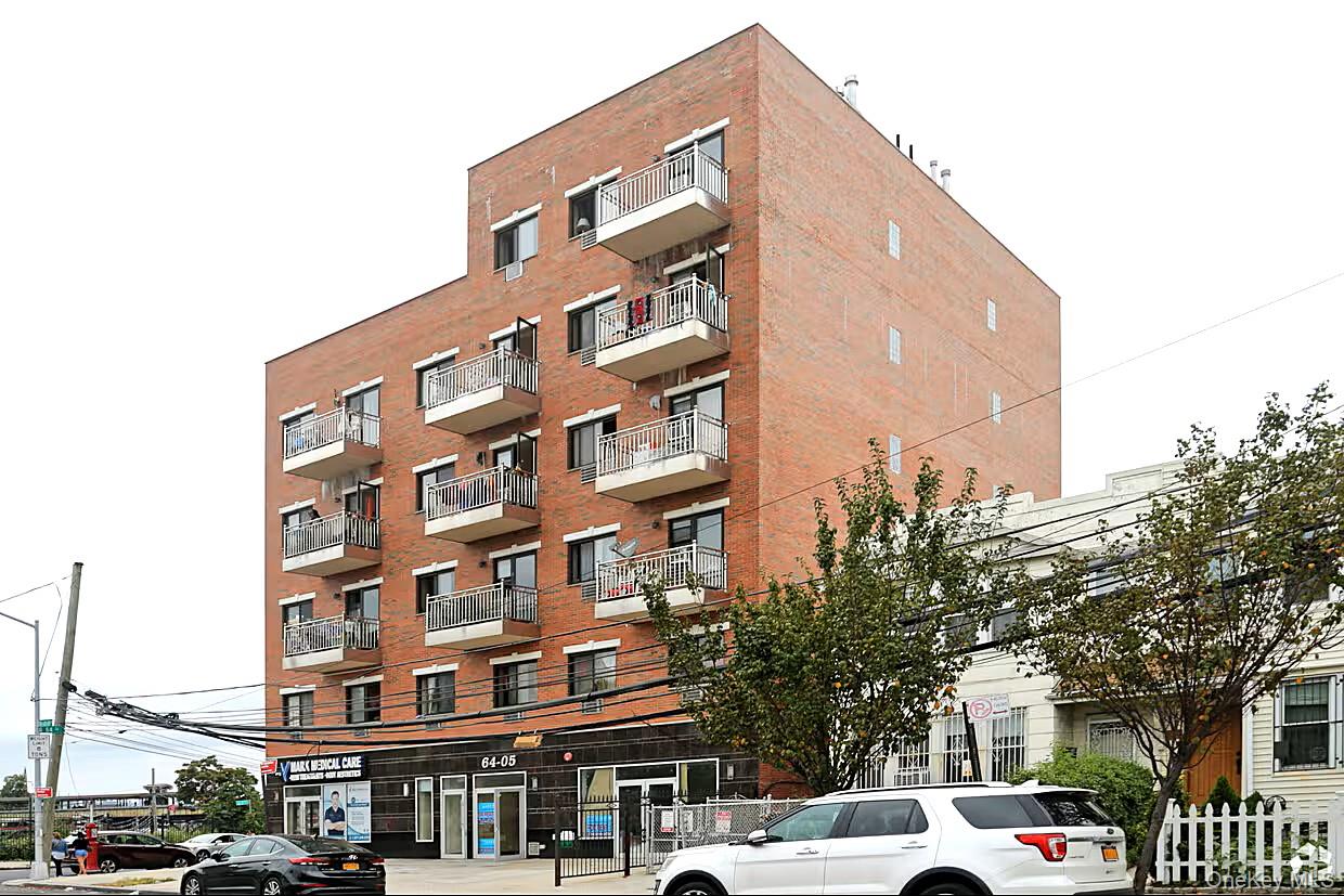 6405 Woodside Ave Unit 4E