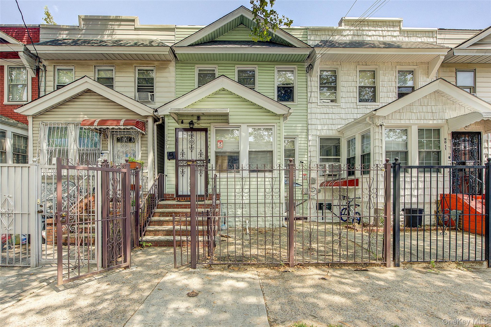 9009 80th St