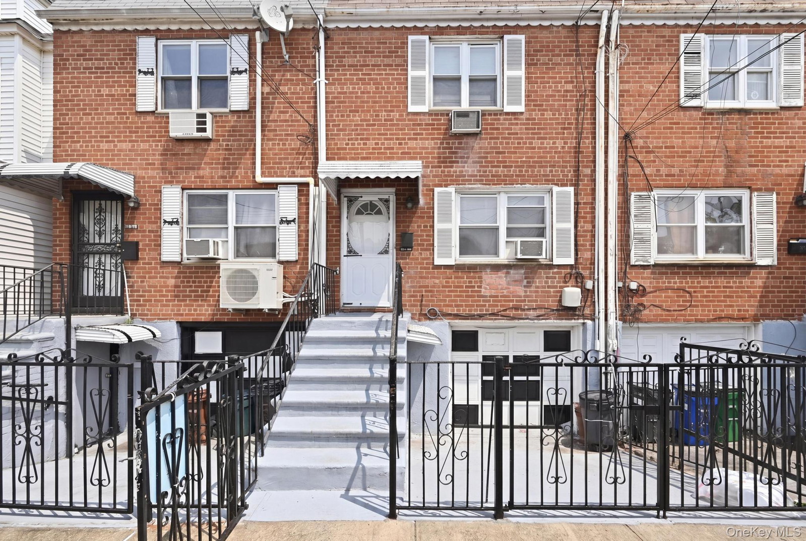 103-19A 110th St. South Richmond Hill