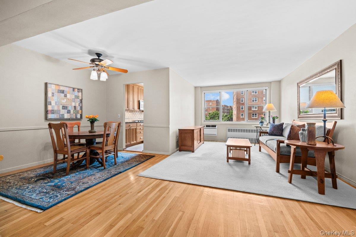 629 Kappock St Unit 7N