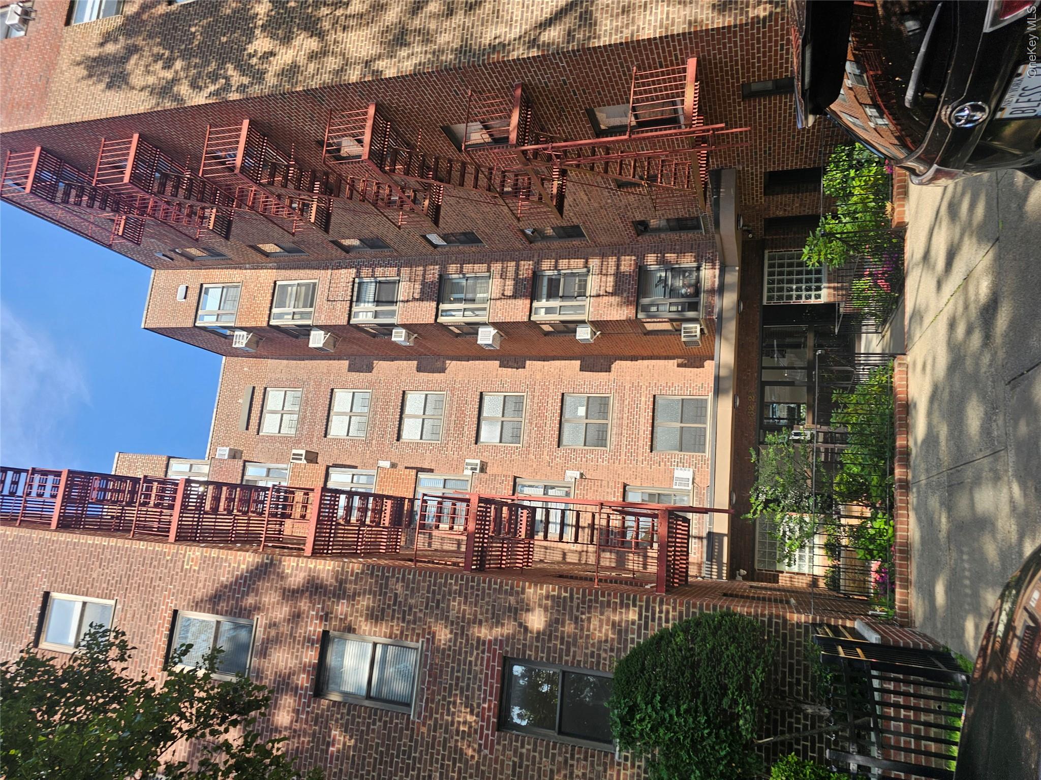 3223 88th St Unit 306