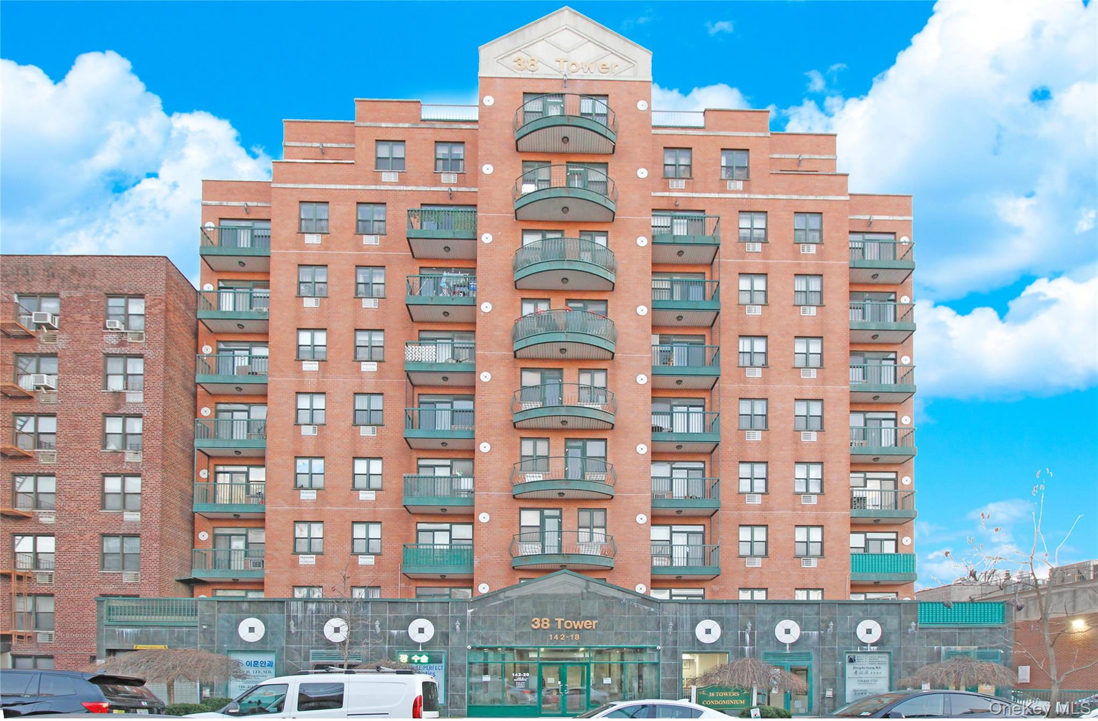 14218 S 38th Avenue Unit 7D