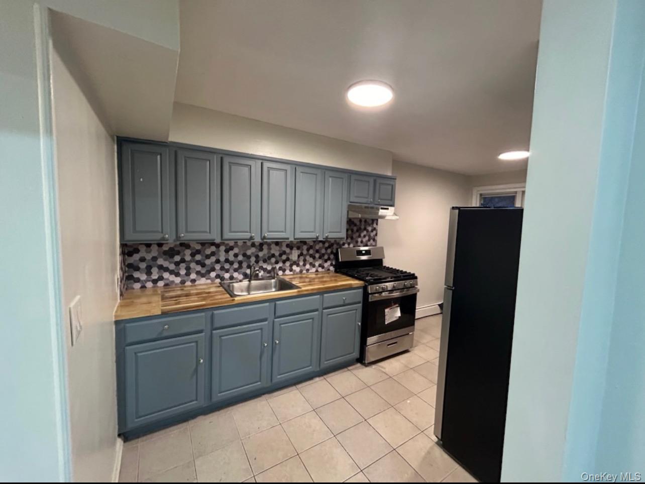 1510 Beach 12th St Unit 2