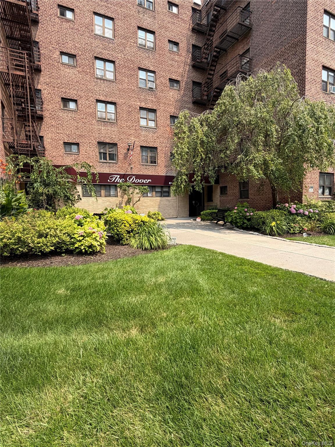8719 204th St Unit A41