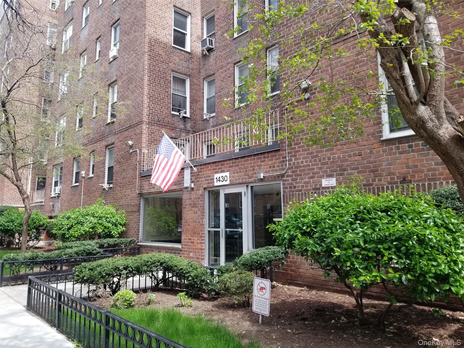 1475 Thieriot Ave Unit 2E