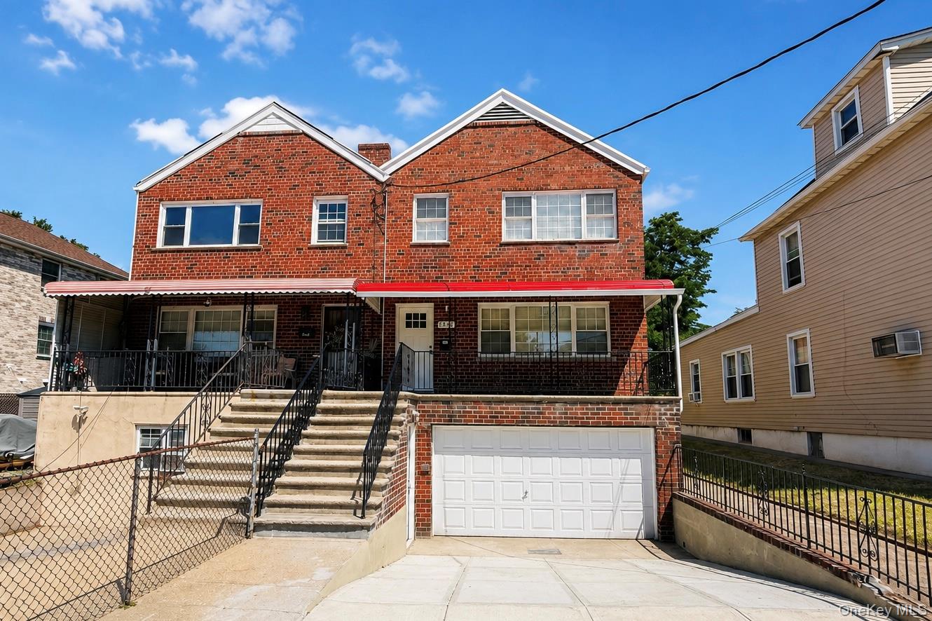 2887 Lamport Pl