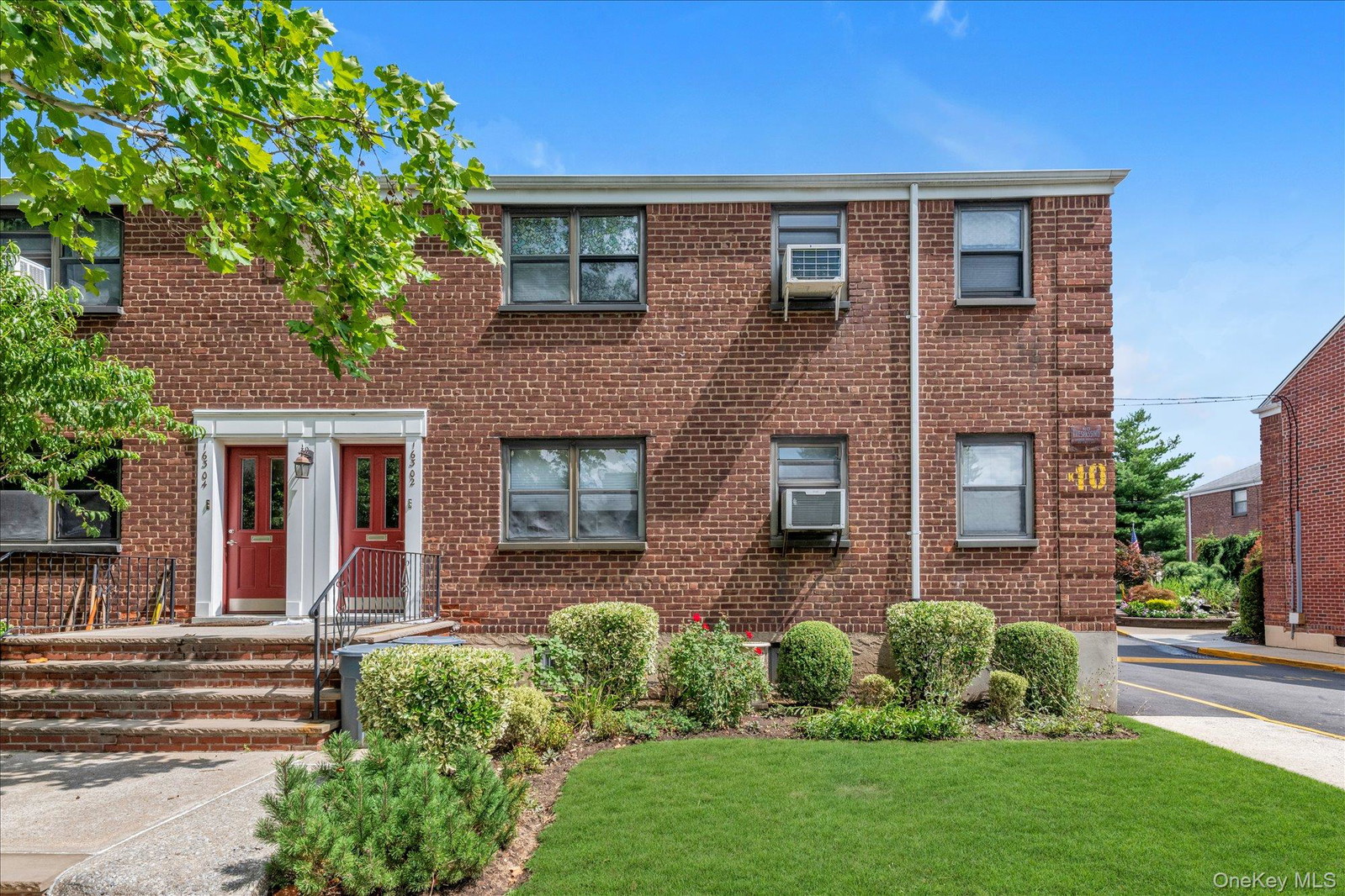 16302 Willets Point Blvd Unit 4-221