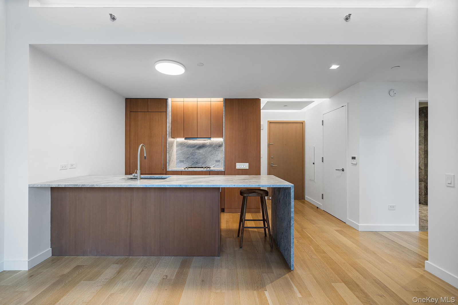 611 W 56th Street Unit 6F
