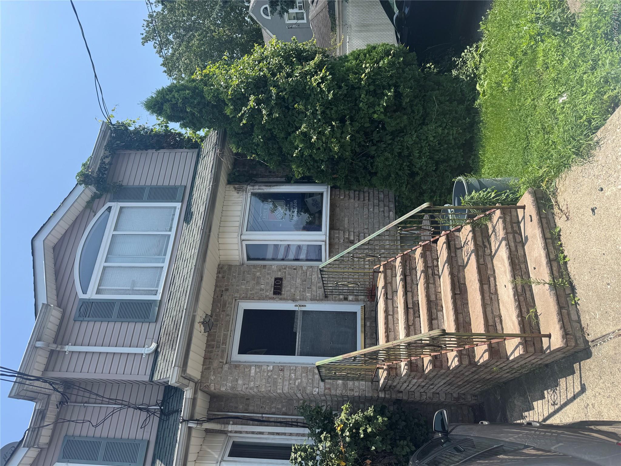 110 Lyceum Ct
