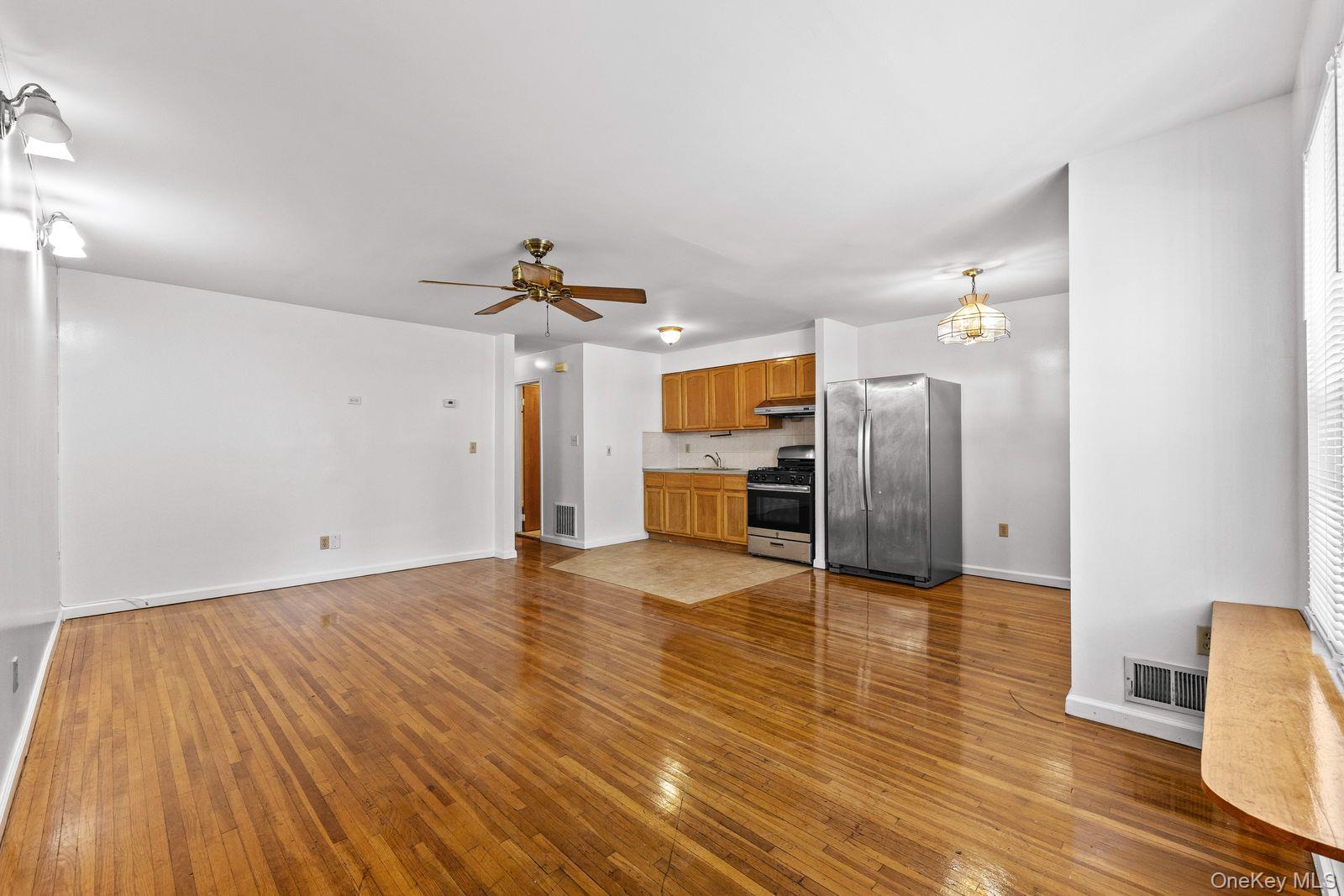 20420 45th Dr