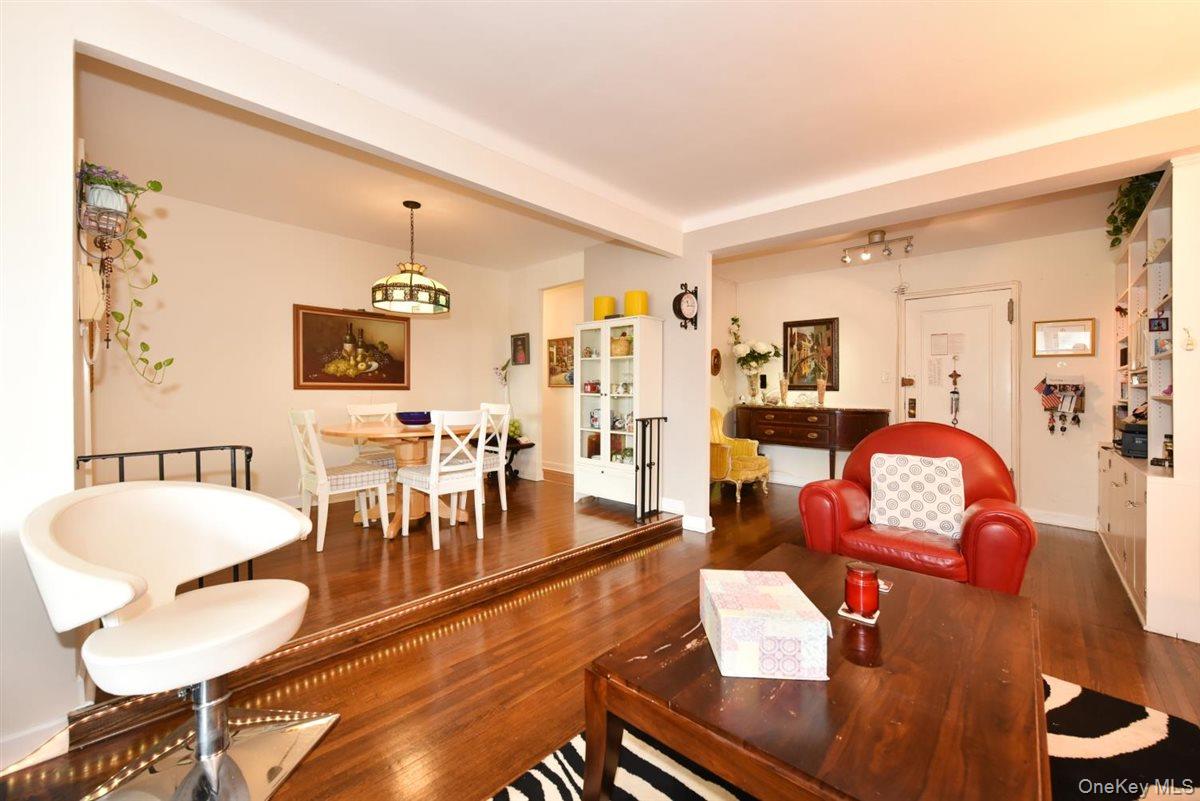 14350 Hoover Ave Unit 104