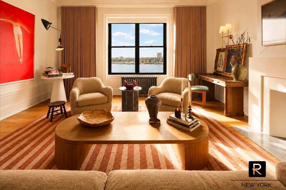 210 Riverside Drive Unit 9-F