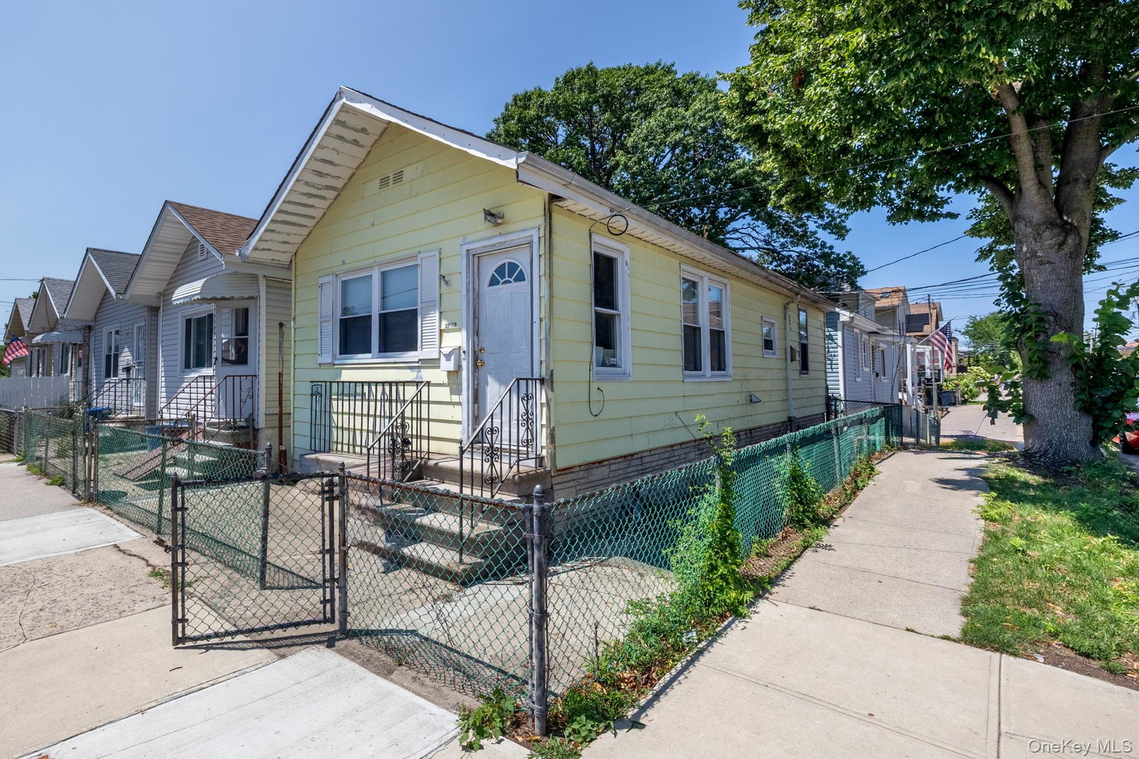 3255 Barkley Ave Unit A