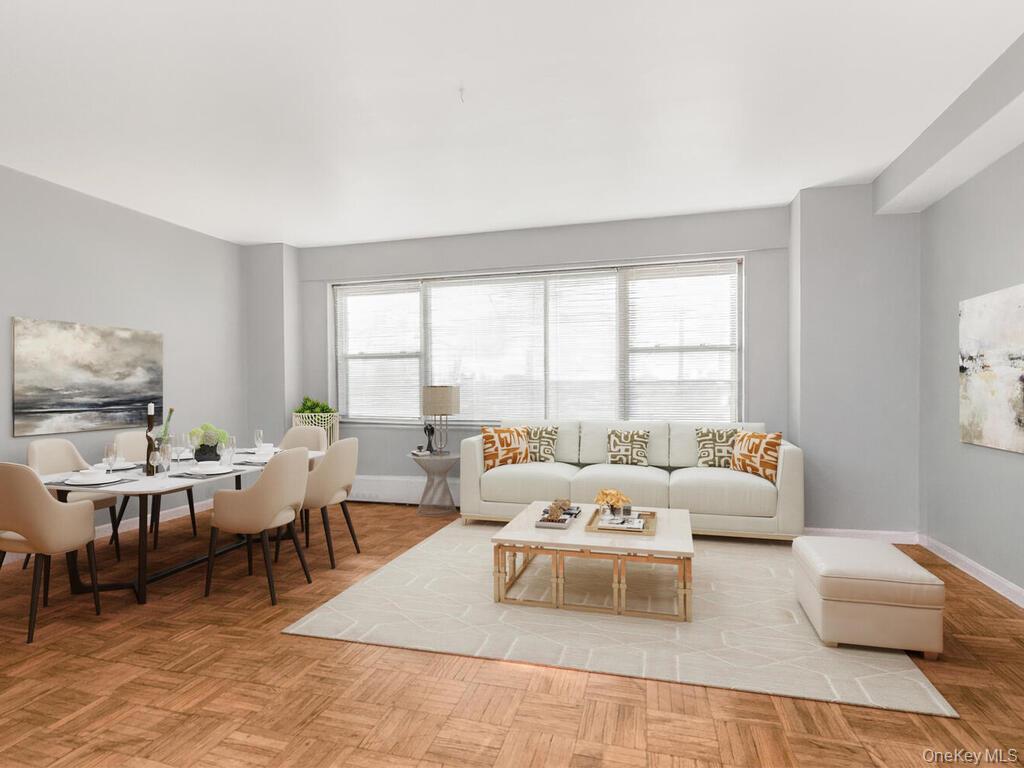 4 Fordham Hill Oval Unit 1A