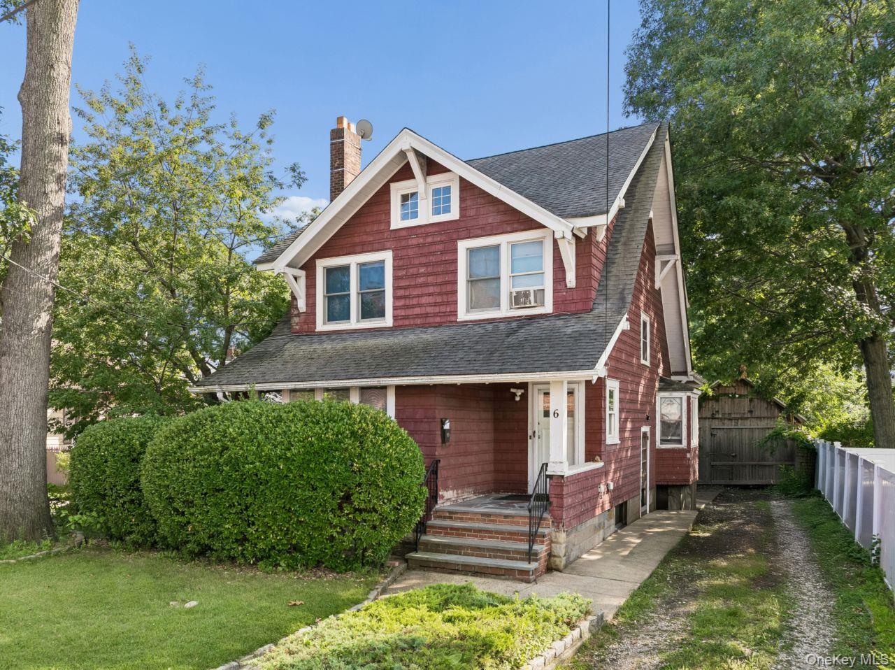 6 Forest Ave