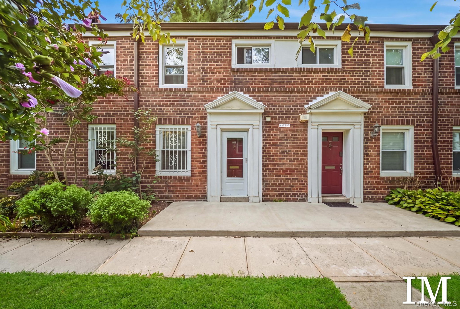 14747 Charter Rd Unit 22