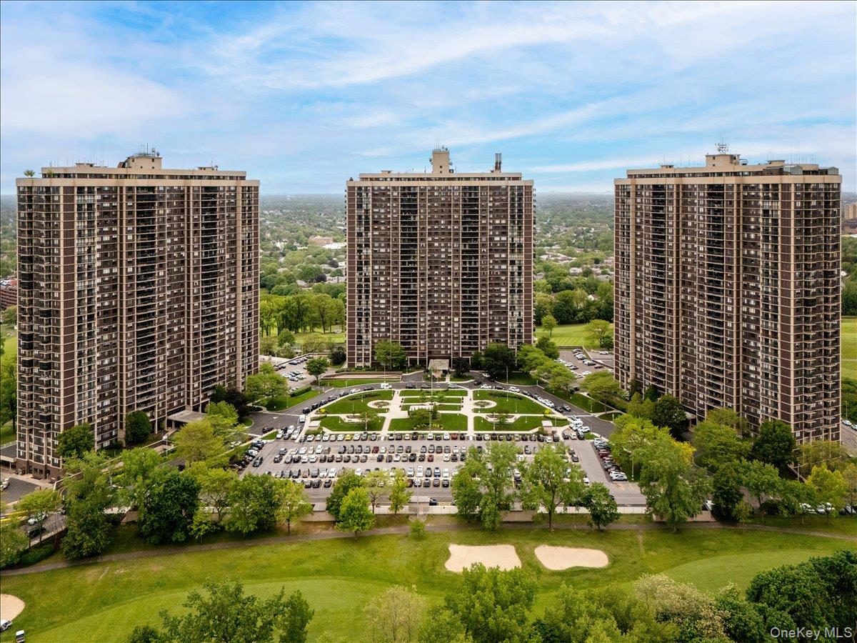 27010 Grand Central Pkwy Unit 3F