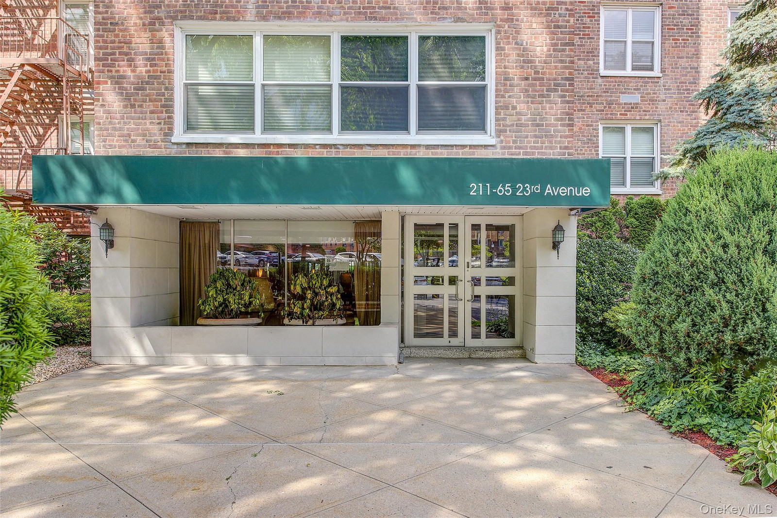 21165 23rd Ave Unit 1K