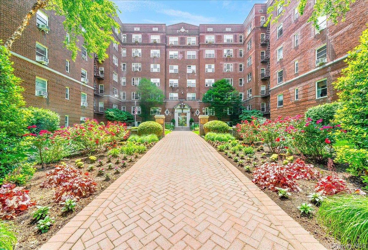 11314 72nd Rd Unit 2J