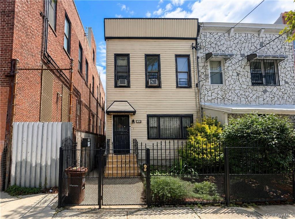123 Milford St