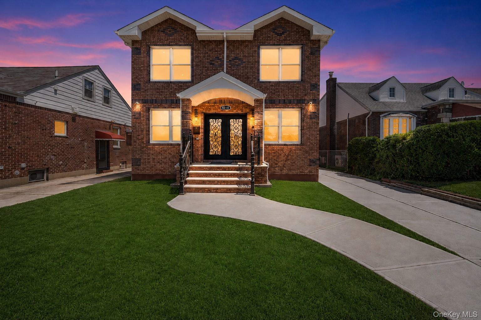 8341 Little Neck Pkwy