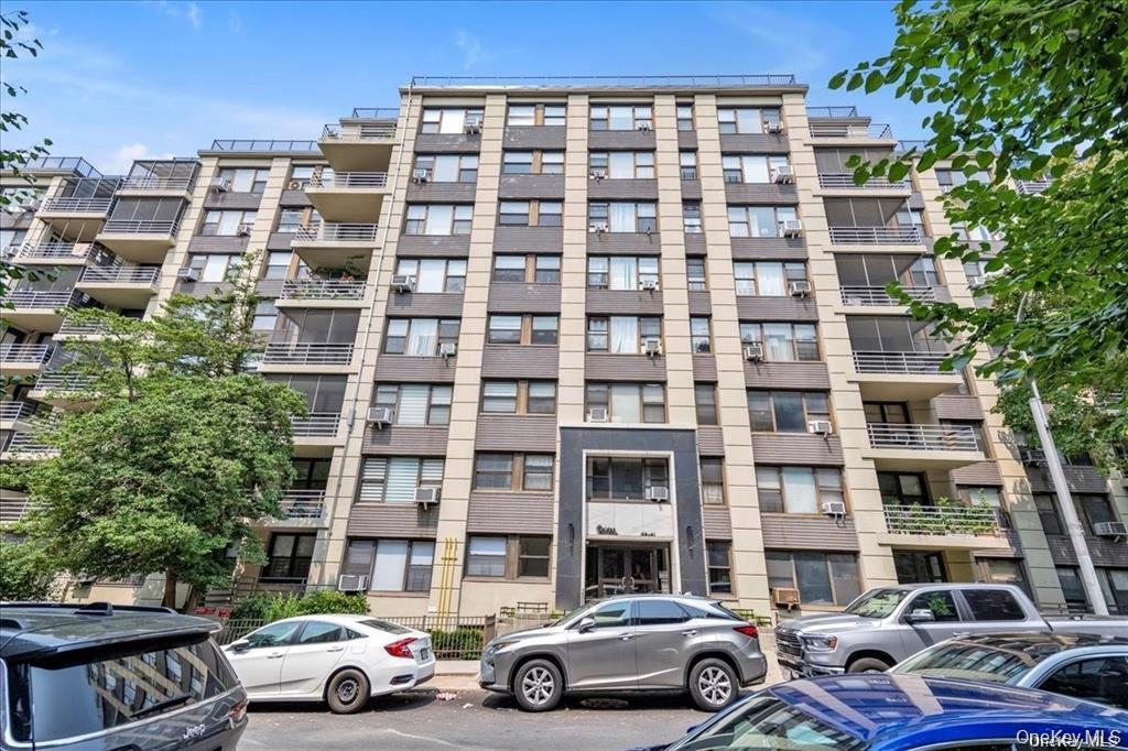 9810 64th Ave Unit 4H