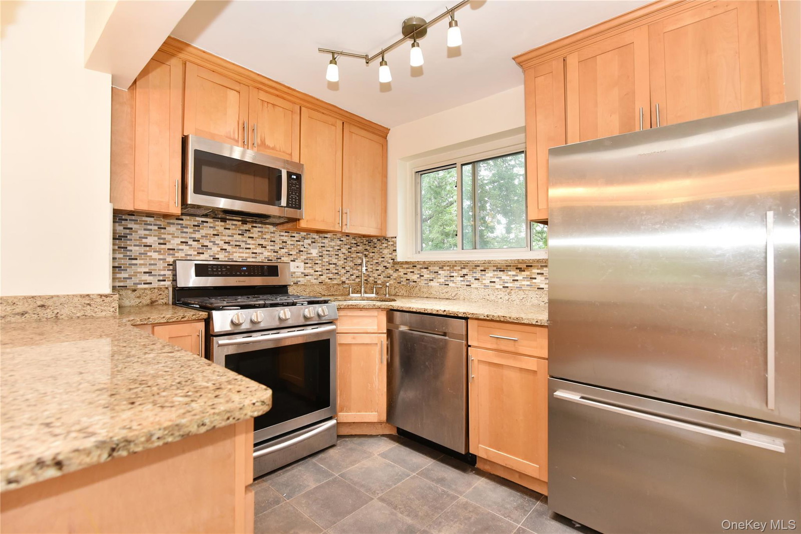 11105 66th Ave Unit 2A
