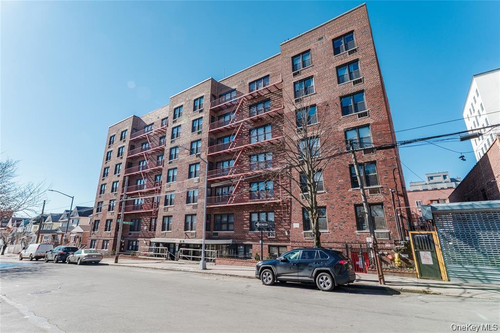 8770 173rd St Unit 7H