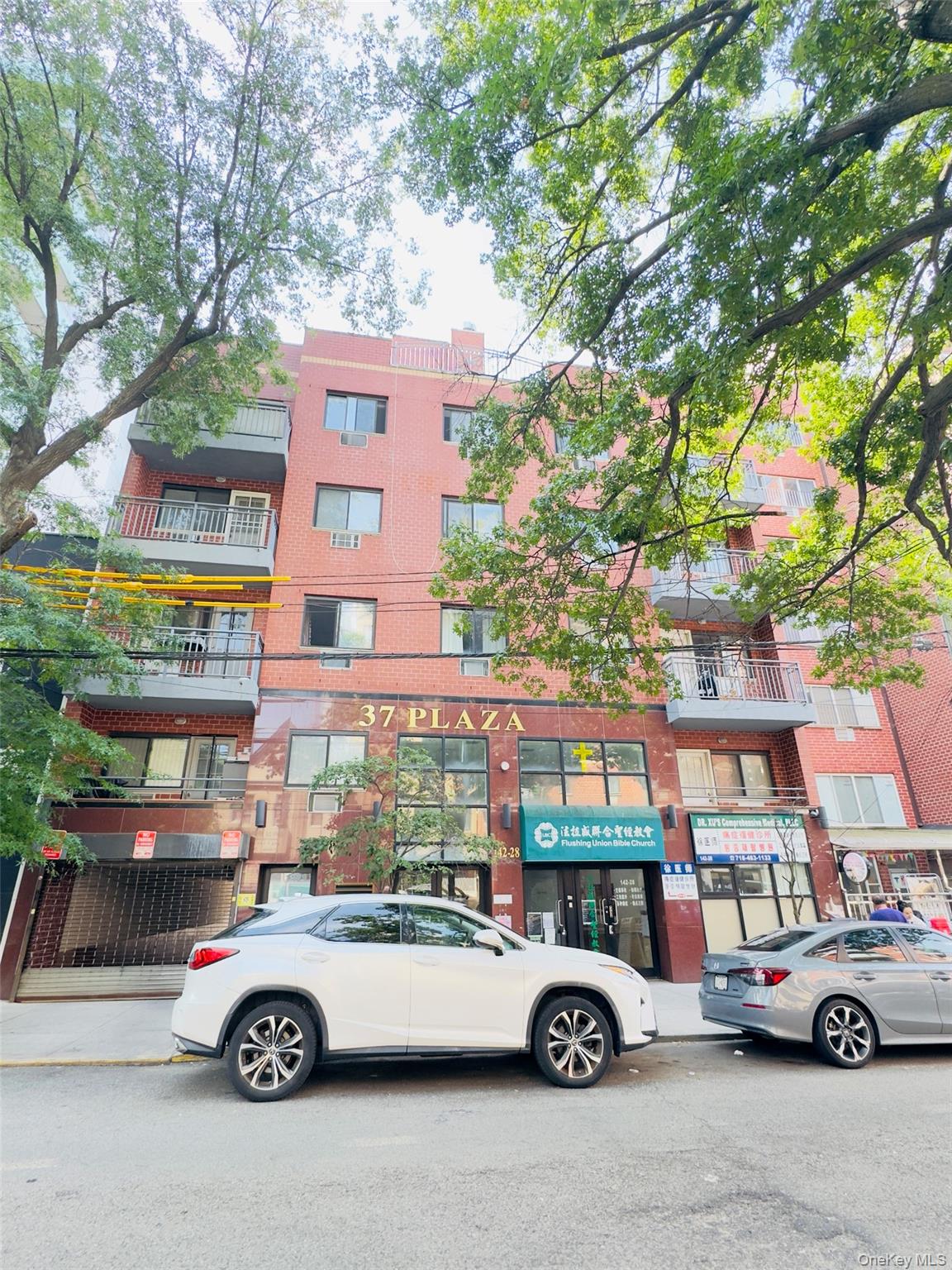 14228 37th Ave Unit 3D