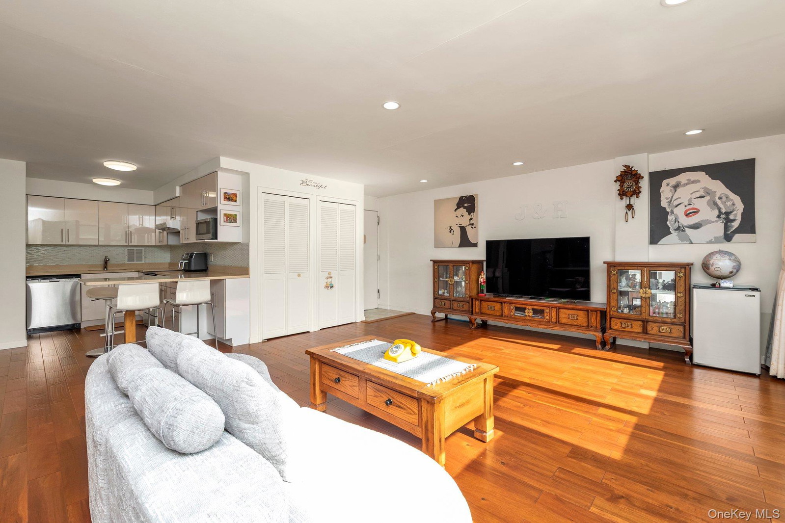 1010 166th St Unit 6D