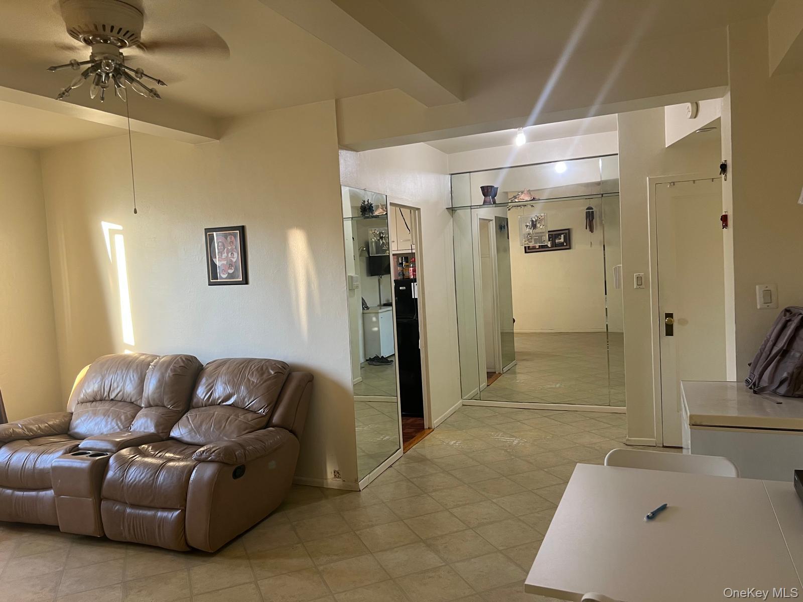 14 Metropolitan Oval Unit 5G