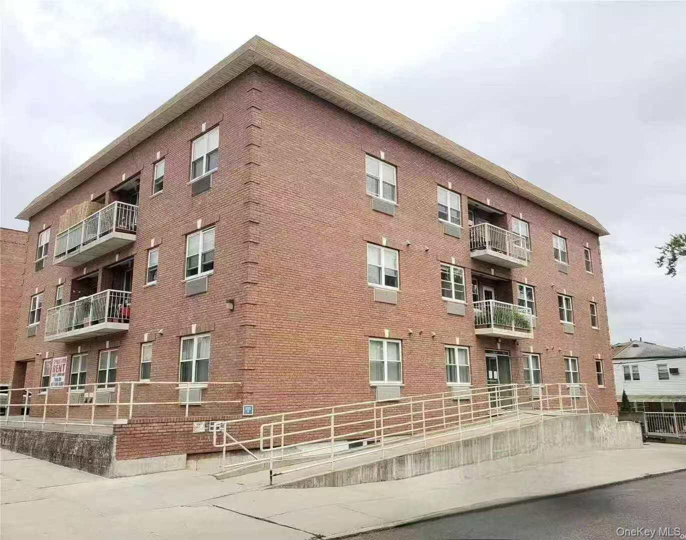 3641 169th St Unit 3C