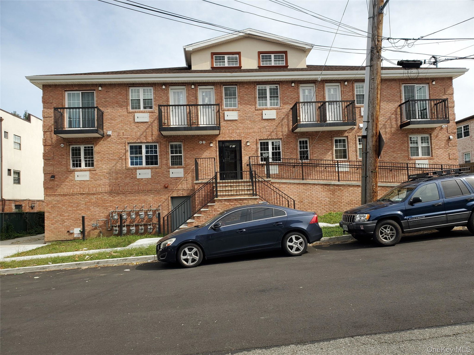6-05 129st Street Unit 2F