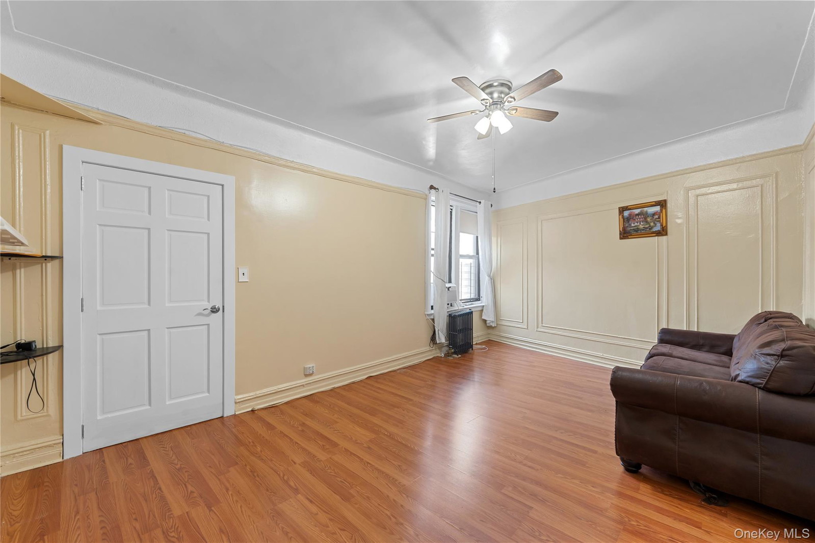 941 Jerome Ave Unit 11G