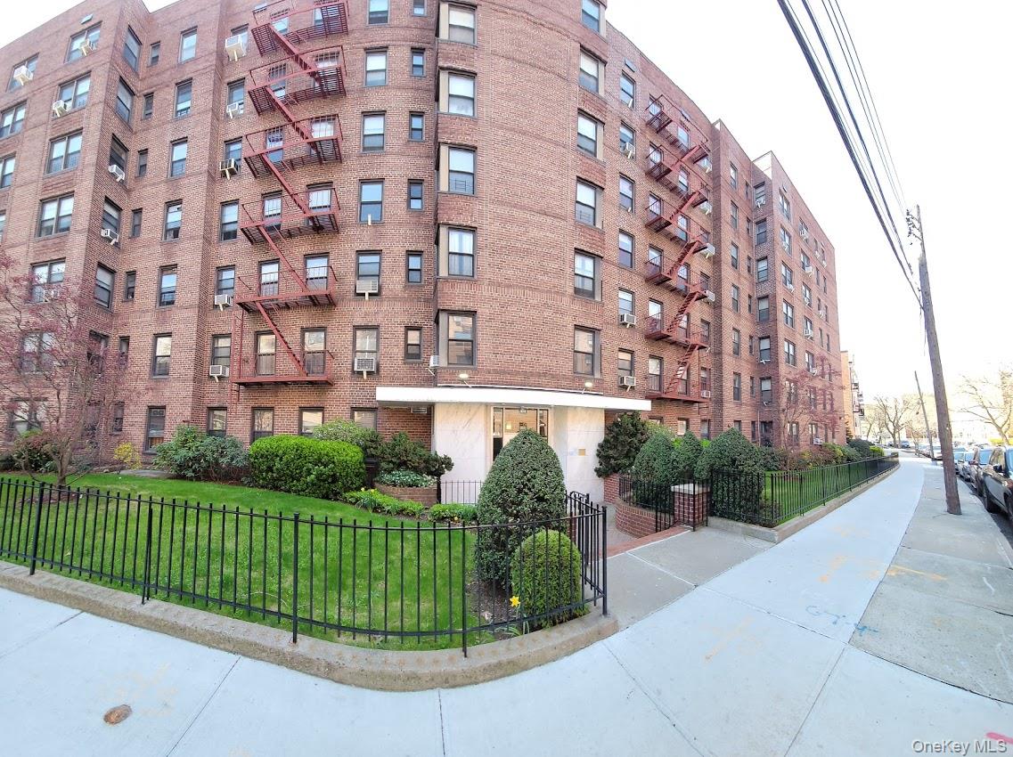 14160 84th Rd Unit 4H
