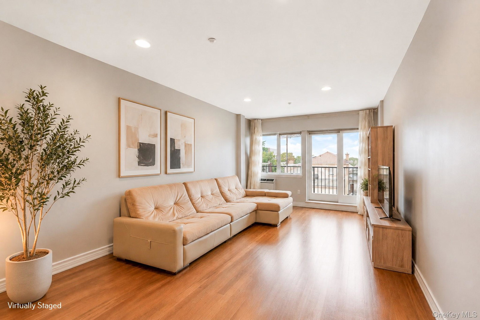 2388 Ocean Ave Unit 11