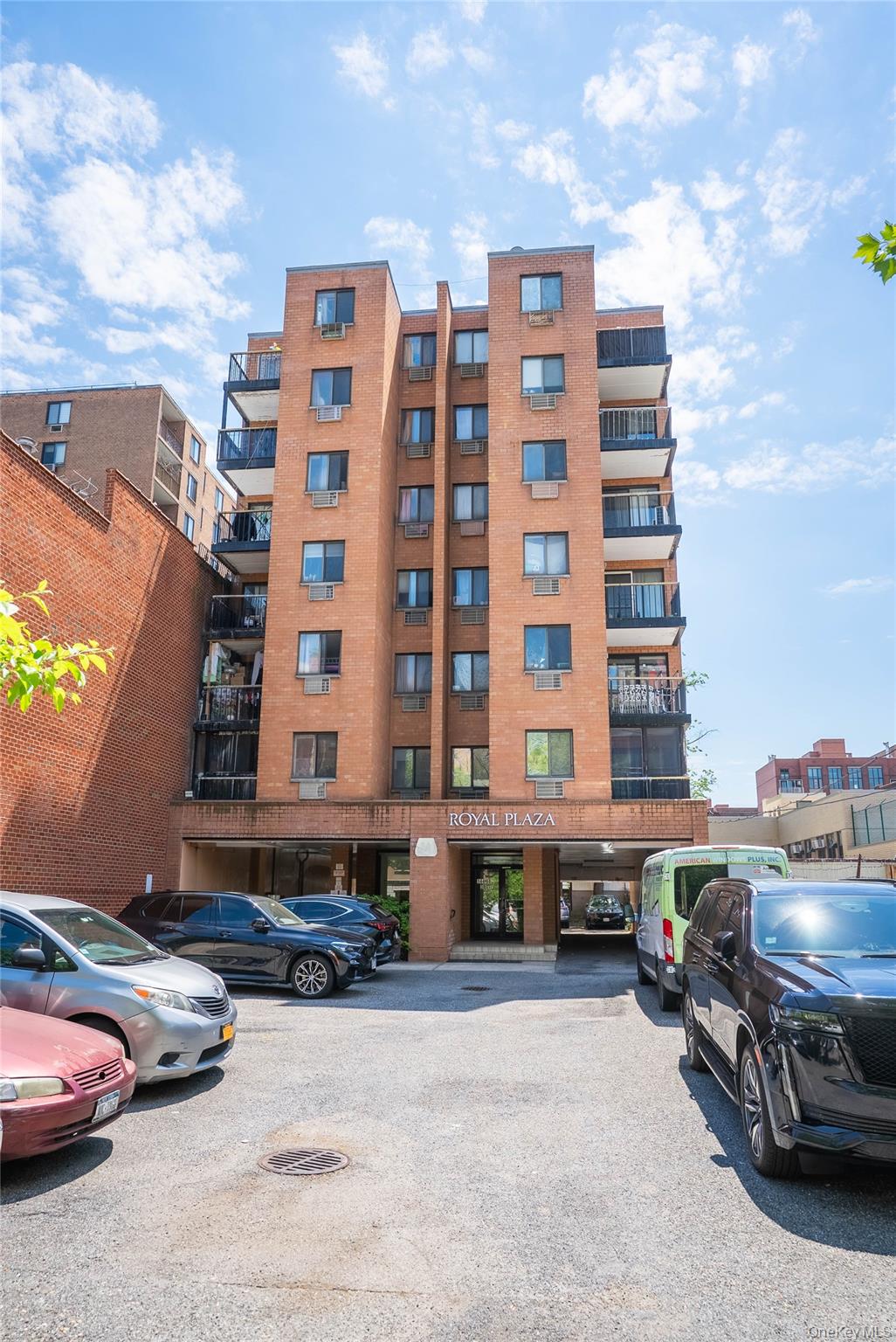 14468 38th Ave Unit 703