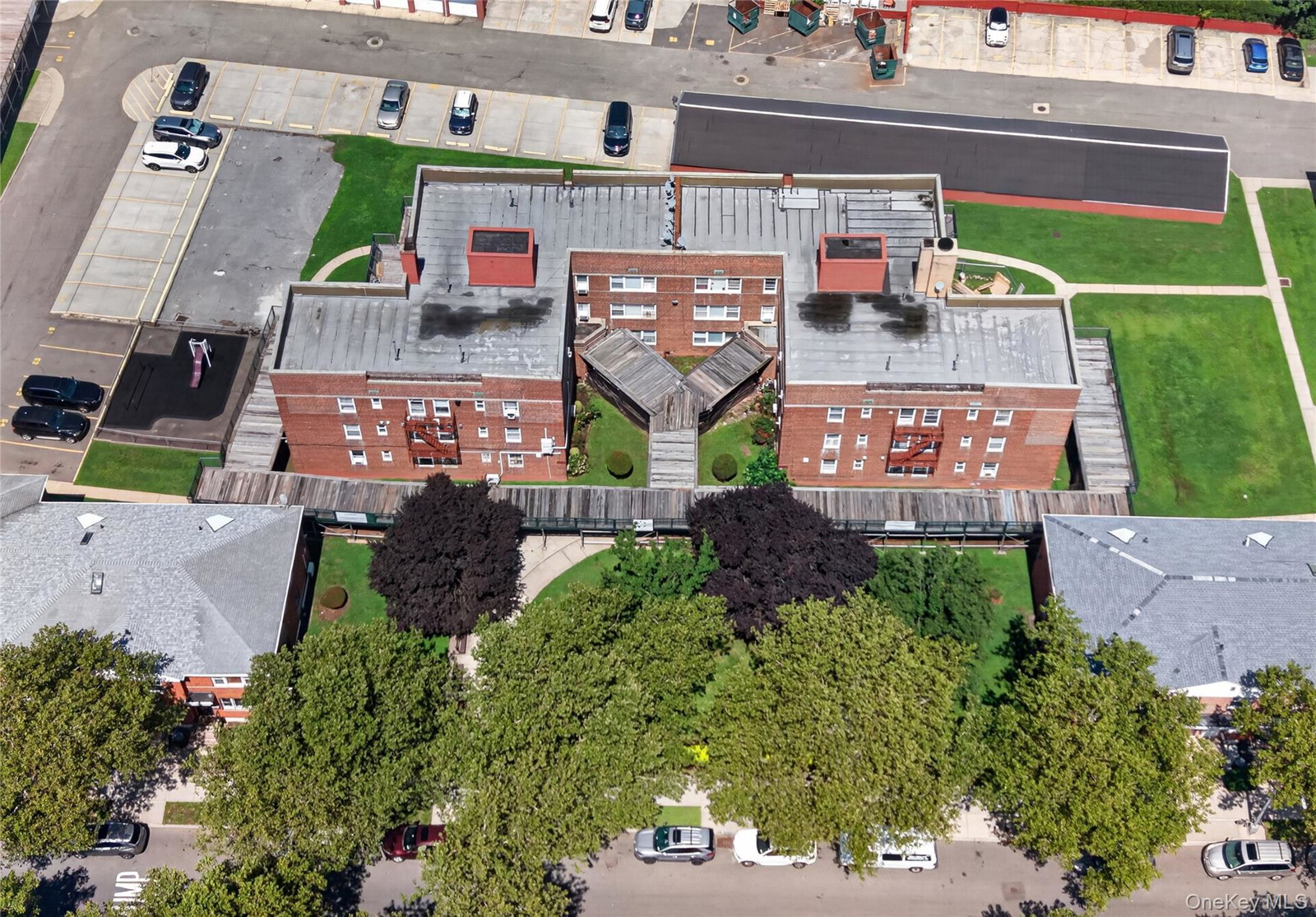 138-25 68th Drive Unit 3D